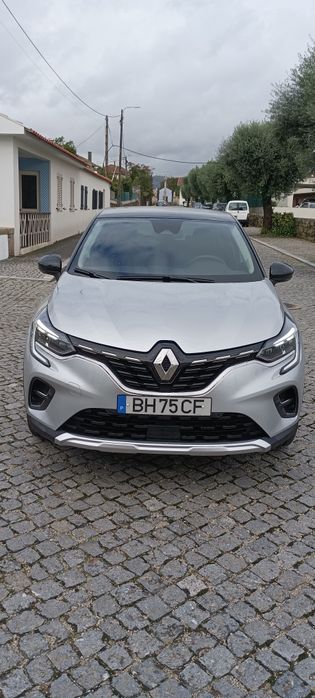 Renault Captur 2024 com apenas 7000km impecável
