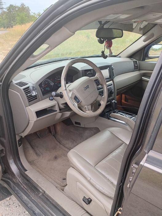 Jeep WK .3,7 LPG Uszkodzony