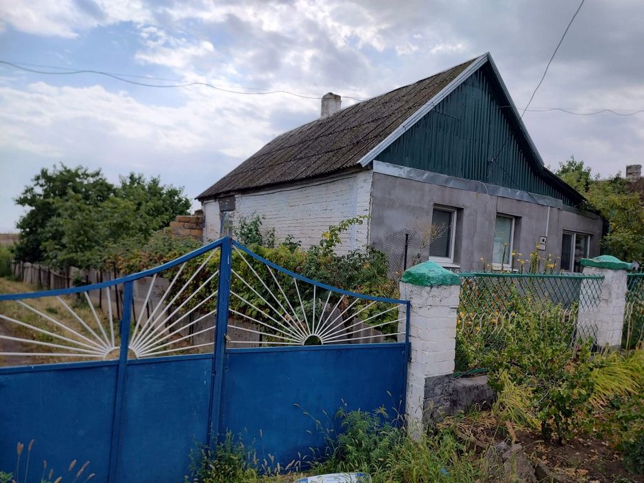 Продам будинок гарний