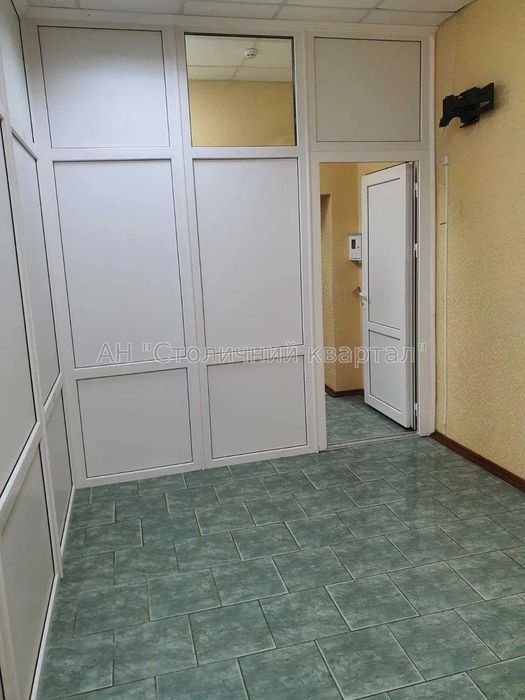 170м2 на Курбаса - під Клініку/Курси/Школу/Дит.садок/Офіс.