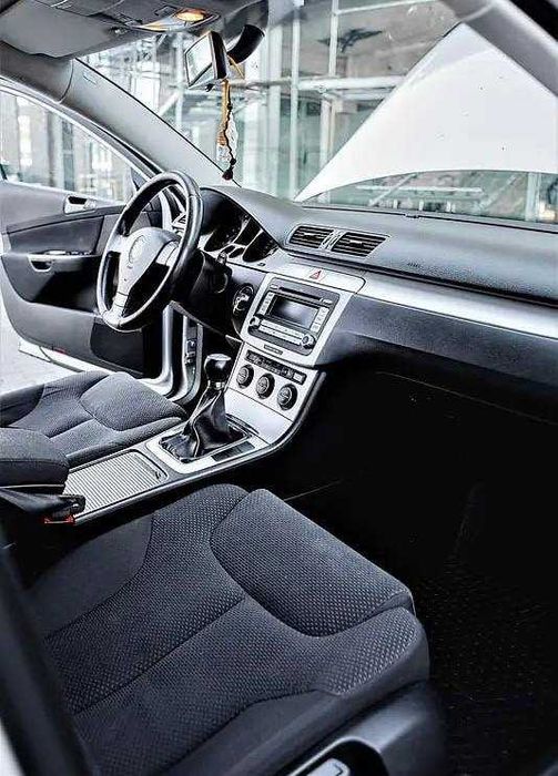 Volkswagen Passat 2007 B6  •  2.0FSI MT (150 к.с.)  Бензин, 1.98 л 110 кВт