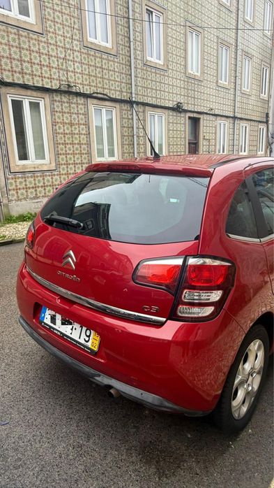 Citroen C3 2015 com 130.000km