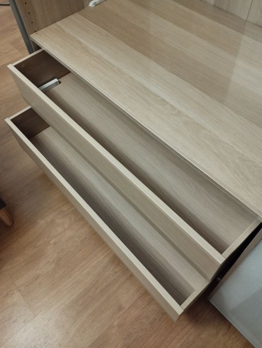 Roupeiro IKEA (200x58x236 cm) - Como Novo