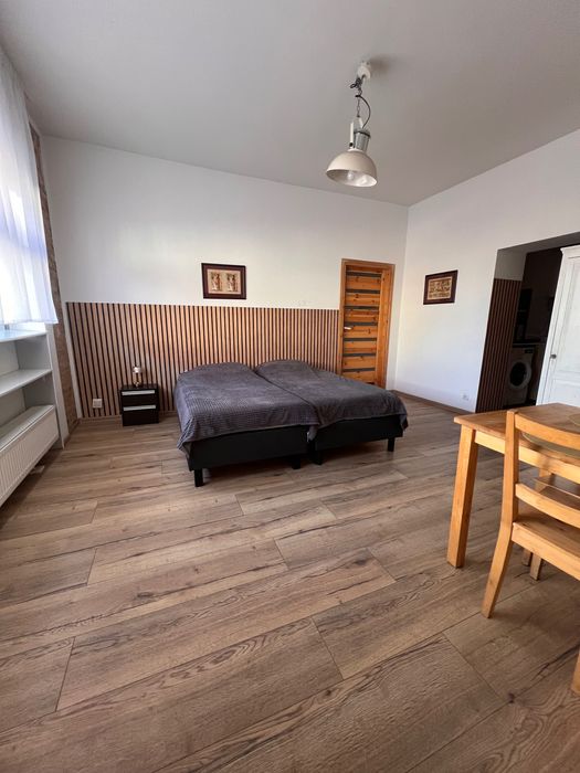 Wynajmę apartament dla 2-5 osób dla firm pracowników i fizyczne osoby