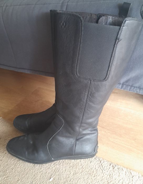 Bota de cano preta