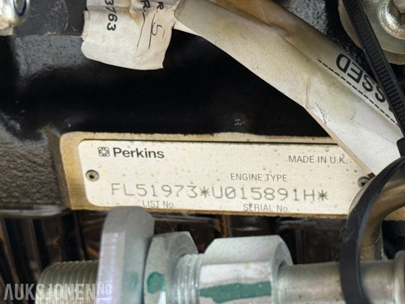 Silnik Perkins 904J-E28T do koparki Wacker Neuson ET90