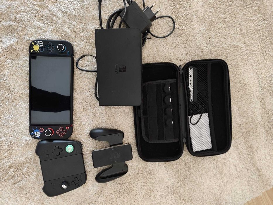 Nintendo Switch OLED – Como Nova