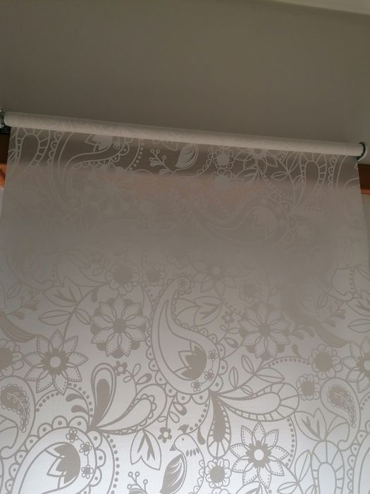 Estore de rolo branco