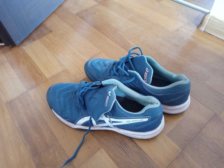 buty Asics rozm 44