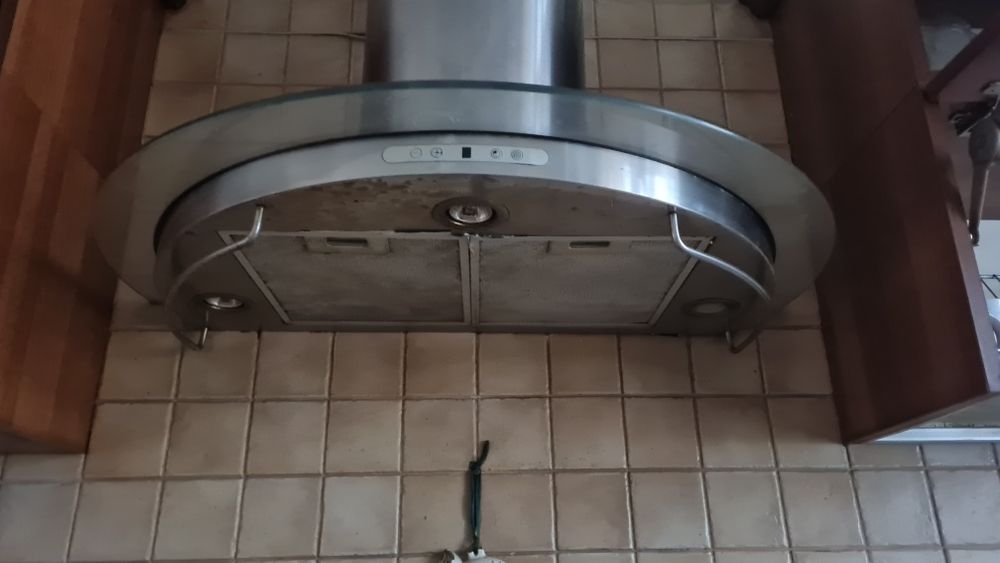 Кухонна витяжка Hansa