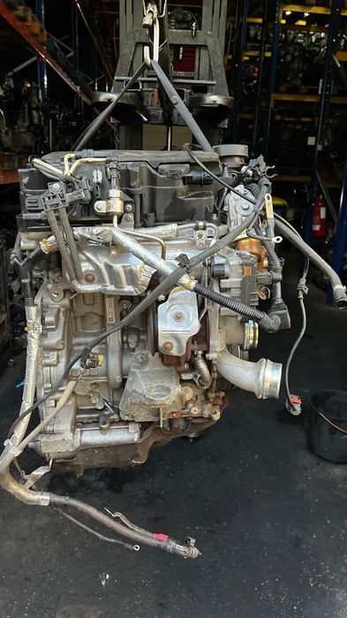 Motor B37D15A. Motor completo