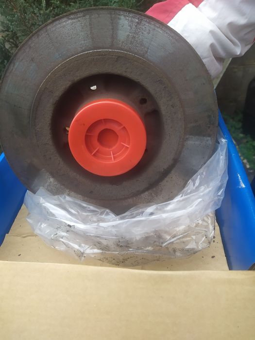 Продам ступицу заднюю