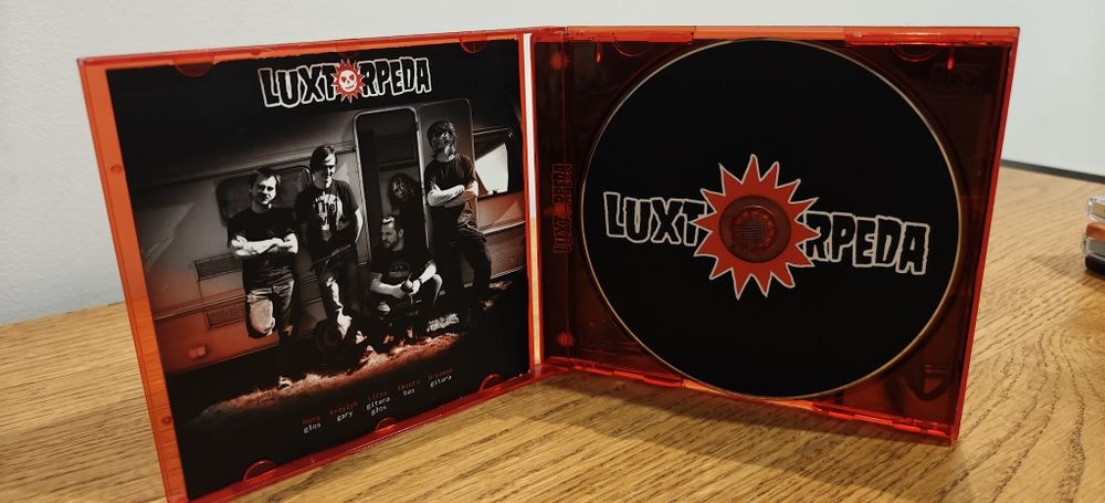 Luxtorpeda - Luxtorpeda CD - stan bardzo dobry