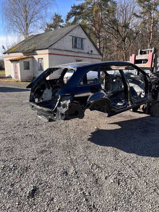 Четверть / поріг / лонжерон / полка крила / щока / Audi A4 B9 Allroad