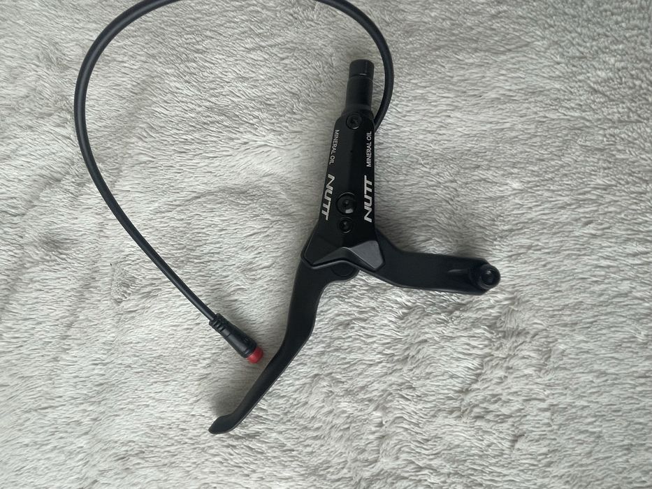 Гідравлічні гальма/тормоза Nutt y-5 4 поршня правосторонні