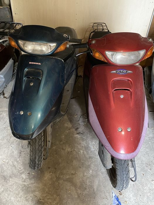 Продам скутер Honda tact 30