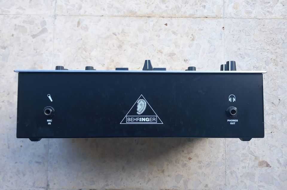 Behringer PRO DJX400 DJ Mixer - 2 Channel Mixing Console64586349357826123