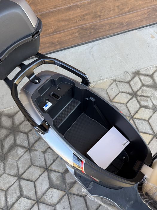 Електро скутер Volt Max 2000 Exdrive