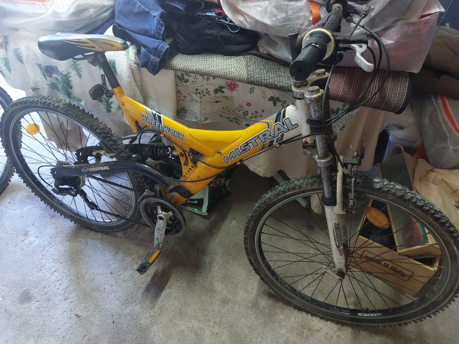 Lote de 2 Bicicletas Wheelworx (Strong e Mistral) – Para Projeto/Restauro