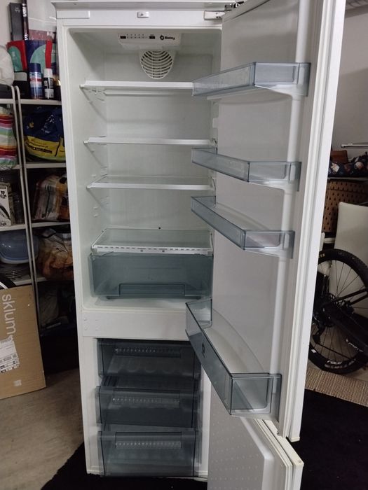 Frigorífico de encastre