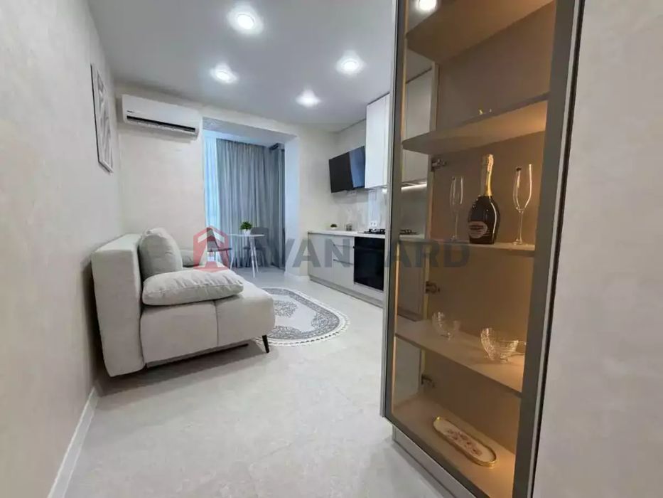 Продам 1 кімн. квартиру, 46 м2, цегла, Брама 68 000 $