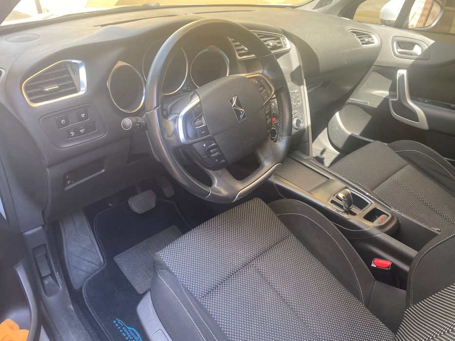 DS  DS4 1.6 HDi automático 207.000 klms