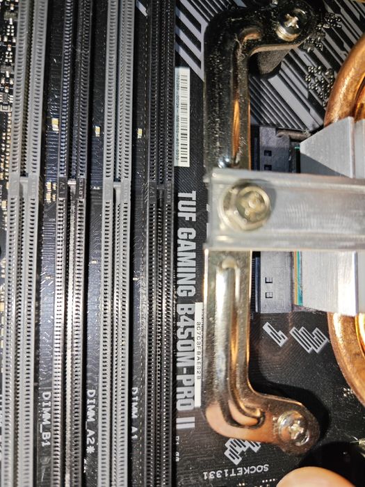 Ігровий комп'ютер без корпуса