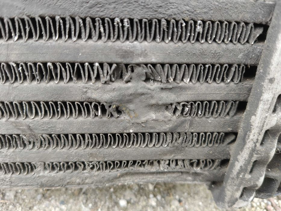 Chłodnice Komplet Voyager V 2,8 Crd  08-16r