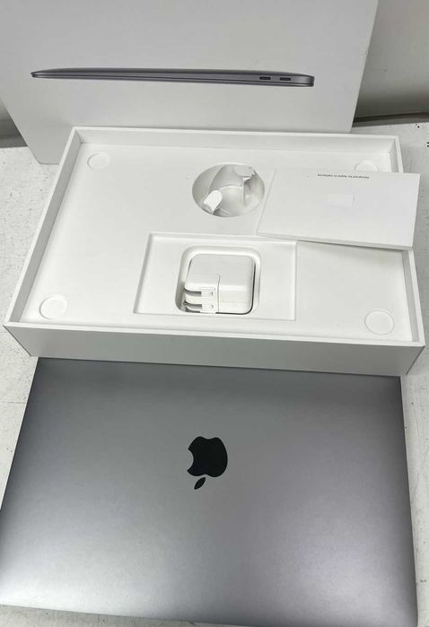 Ноутбук Apple MacBook Air 13" 2019 Retina (MVFJ2) core i5