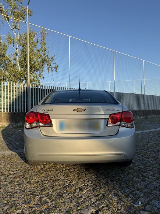 Chevrolet Cruze Ls 1.6