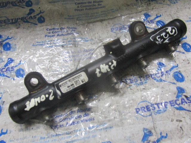 Rampa de injeção PEUGEOT 407 (6D_)