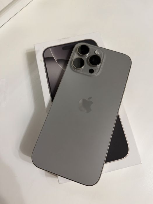 Айфон iPhone 16 Pro Max 256gb  Natural Titanium