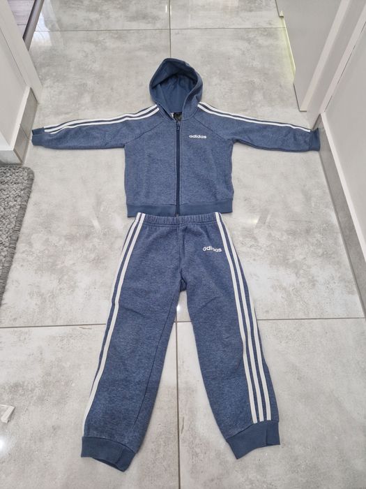 Dres Adidas 104 stan idealny