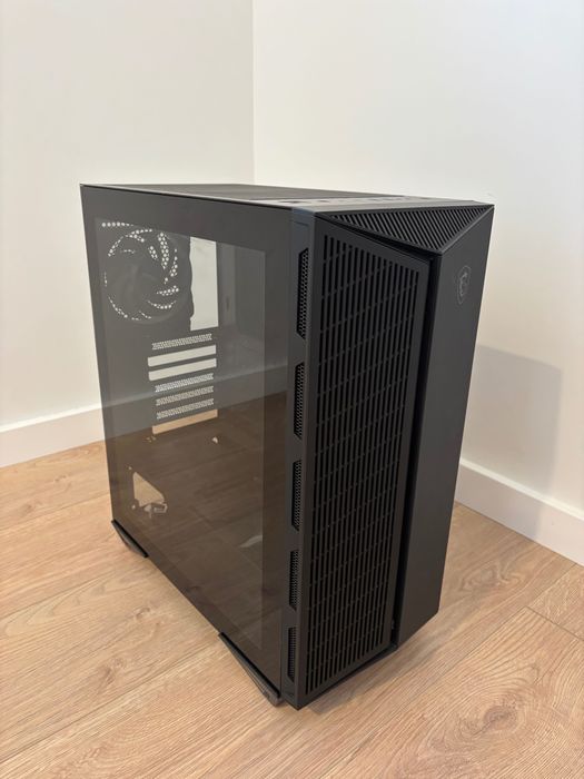 Caixa ATX MSI MPG Gungnir 110M