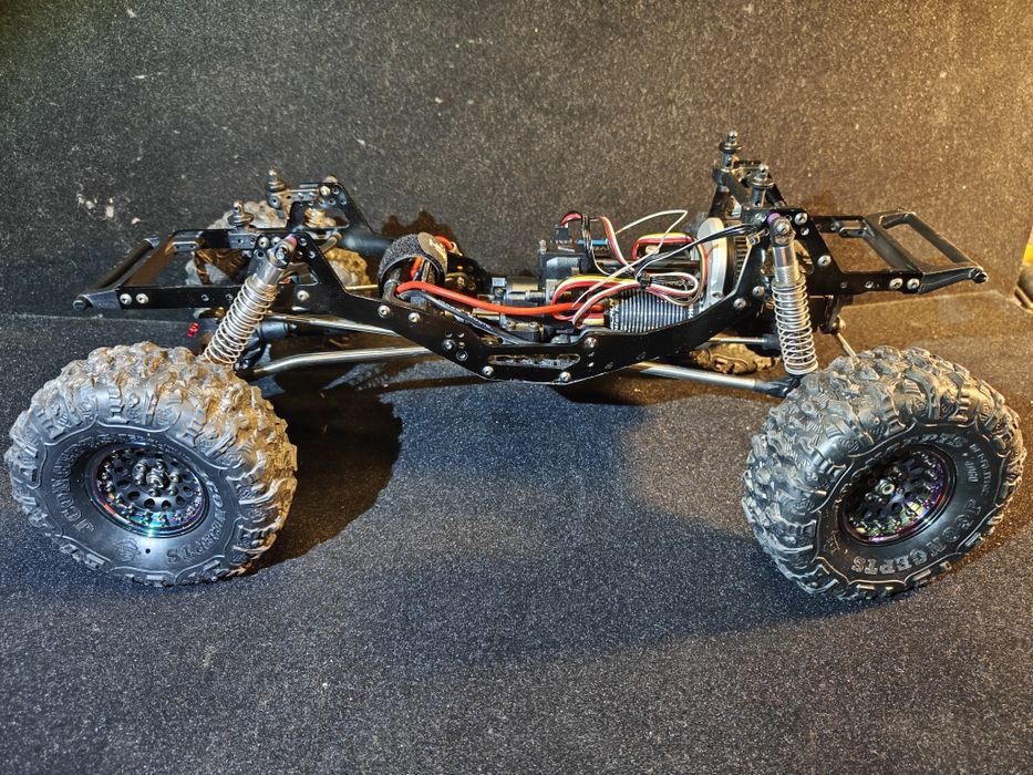 Vanquish Stance RC Crawler Trial