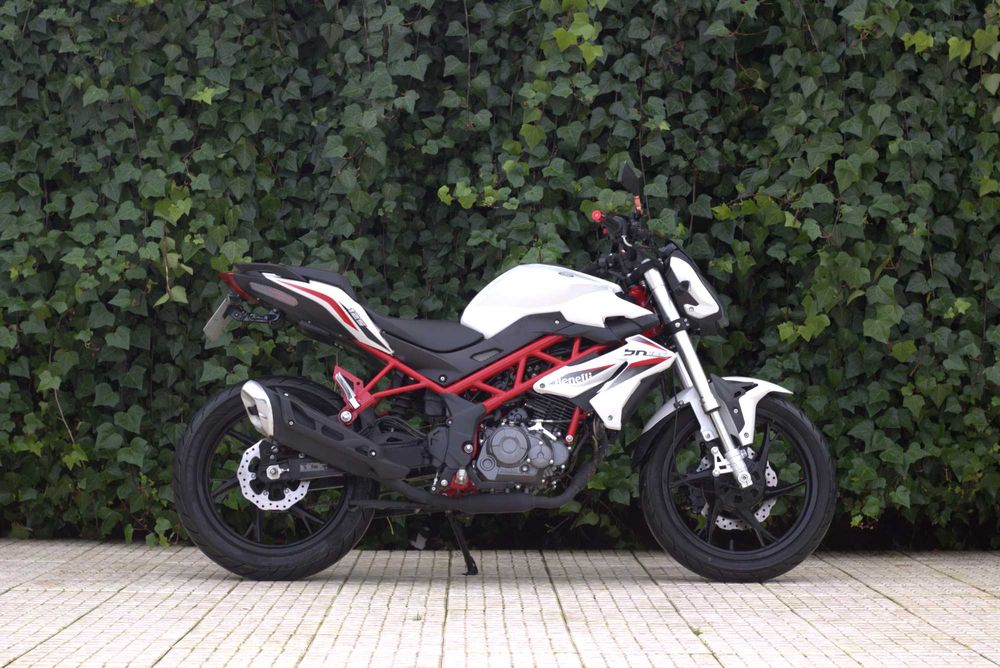 Benelli BN 125 C/Garantia como nova!!!