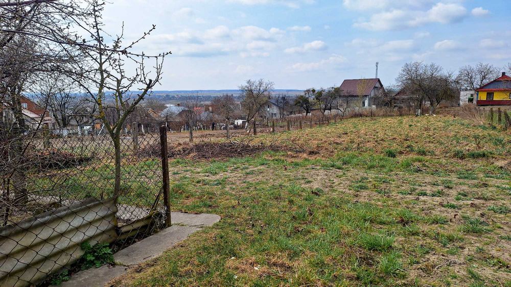 Продам домоволодіння в смт.Клевань, Рівненський район.