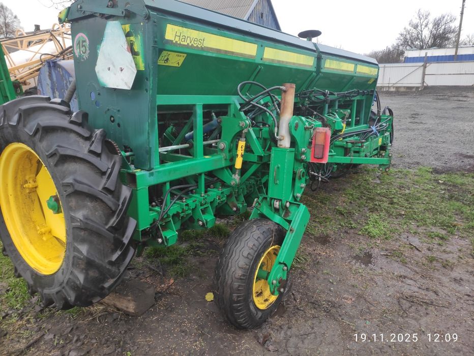 Продам сівалку харвест тітан 420