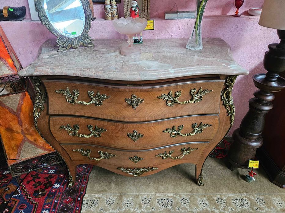 Muito bonita cómoda estilo Luis XV - óptimo estado geral