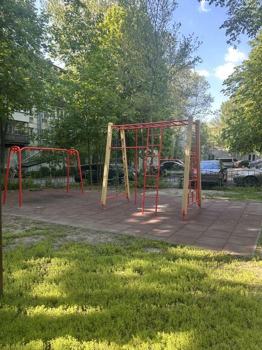 Реальная готовая квартира на Поля в уютном дворе не красная линия
