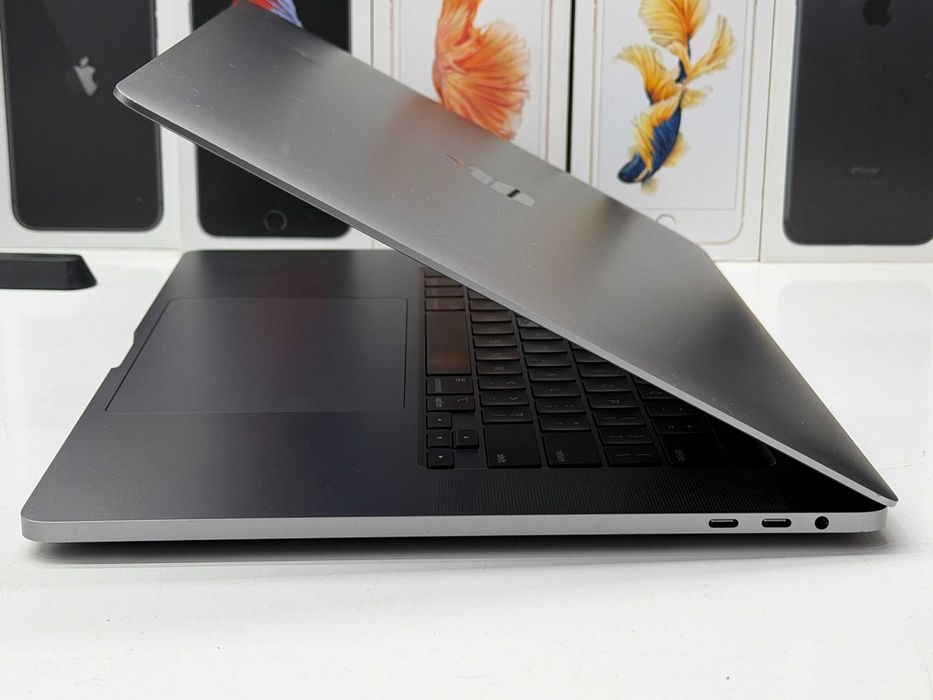 MAГAЗИН MacBook Pro 16 2019 i9/16gb/1tb/5500m ГАРАНТИЯ/Trade-In/Oбмeн