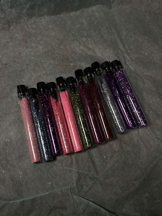 Продам різні штучки для манікюру .