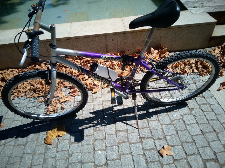 Vendo bicicleta MTB 600 antiga