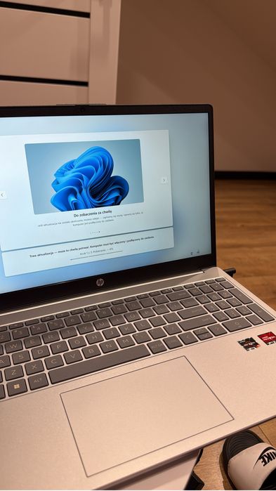 Laptop Hp ryzen 5, 16 gb ram 512 ssd prawie nowy