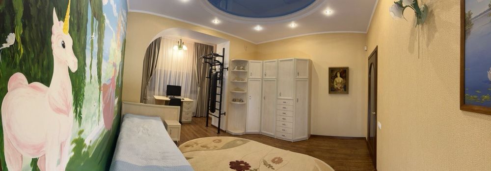 Продаю 4 к/к  в Коттедже центр