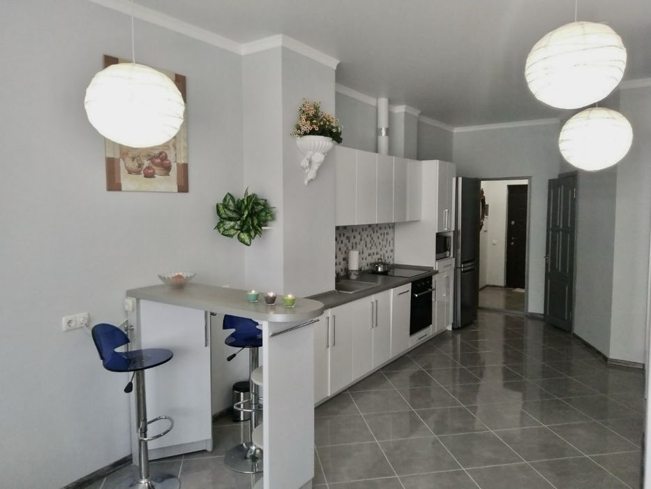 Продам студию 60 м2 Аркадия /Гагаринское плато / Генуезская