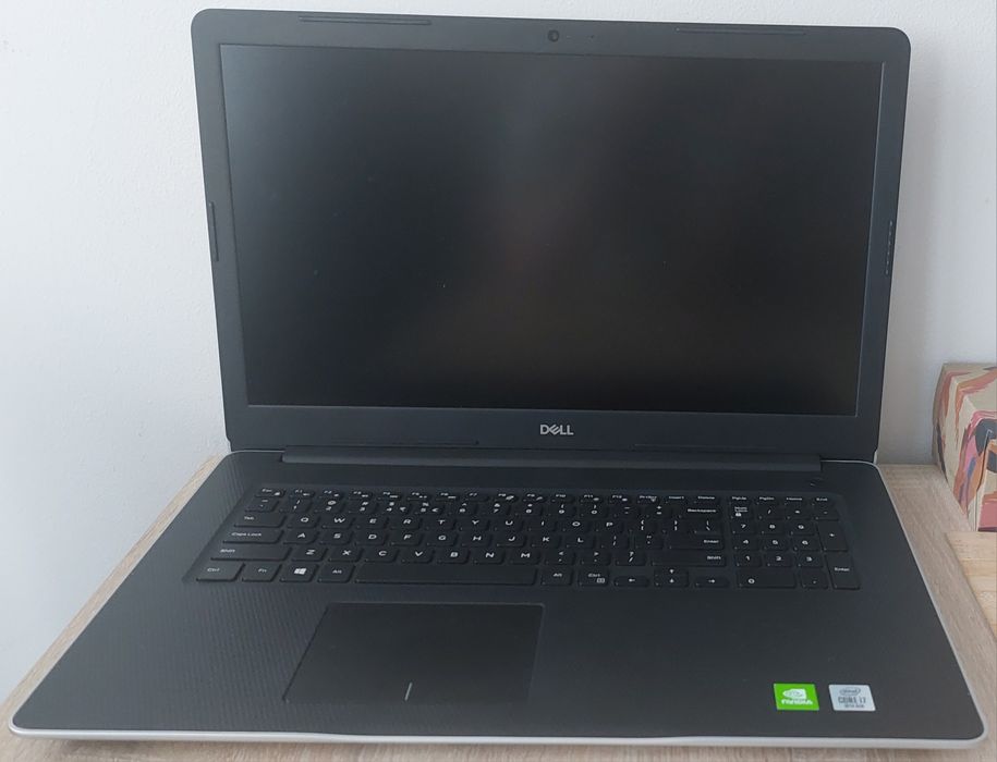 Laptop DELL Inspiron 3793 - i7-1065G7/16GB/512 SSD + 1TB/Win11/MX230