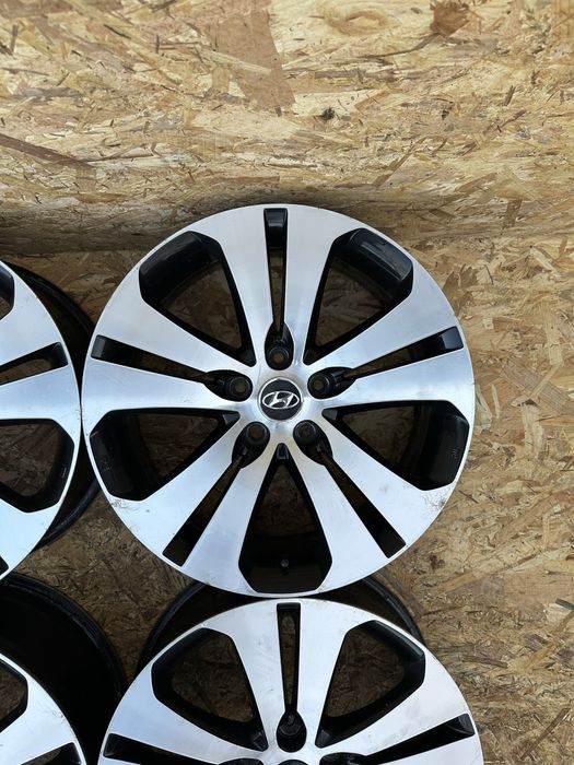 Диски5/114.3R18 ET40.5 цо(діа)67.1 KIA Hyundai титани диски