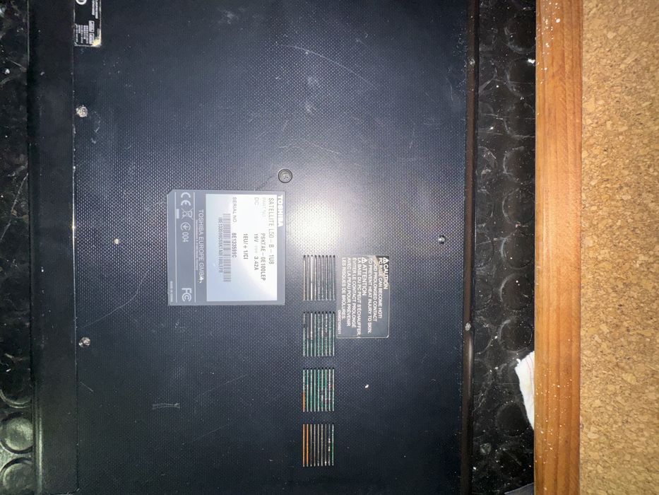 Portatil Toshiba Satelite L50-B  ecran 15,6”