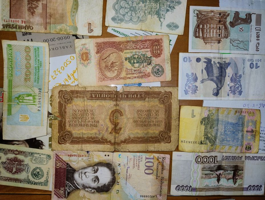 Продам коллекционные банкноты